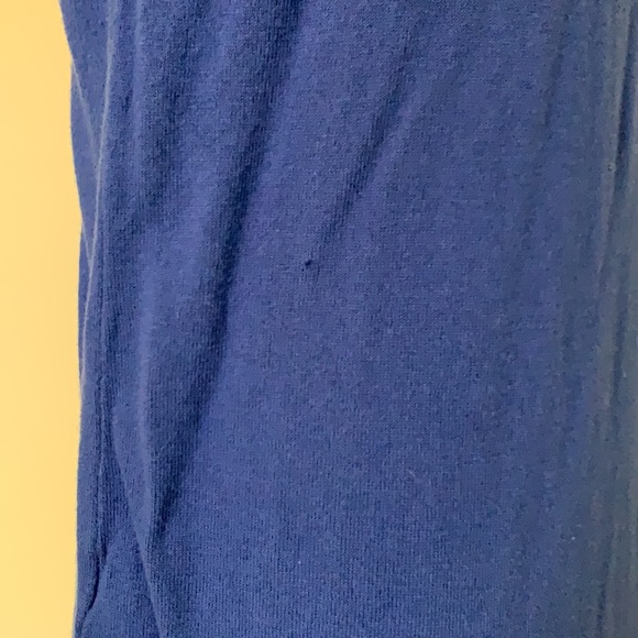 Old Navy Women’s Lightweight Sweater - Picture 8 of 15